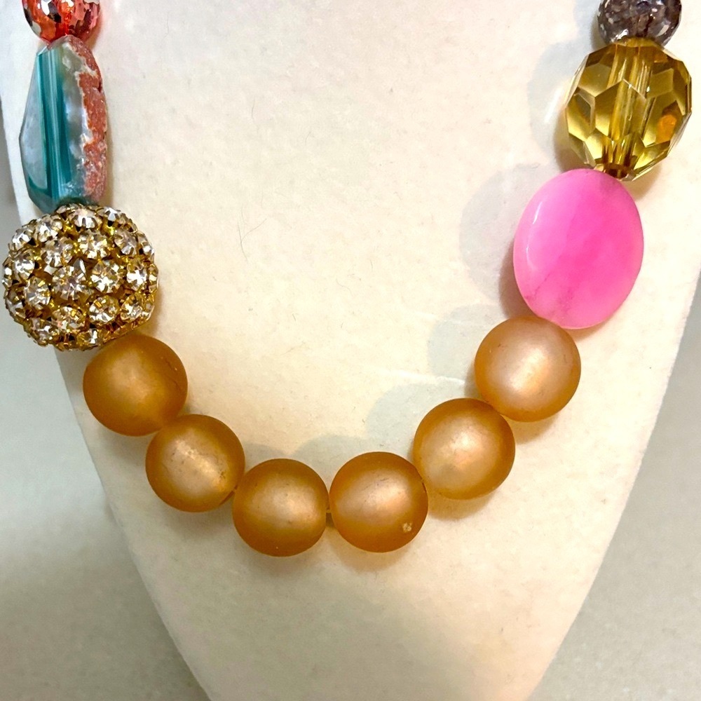 Lenora Dame Vintage Statement Necklace - Picture 6 of 8